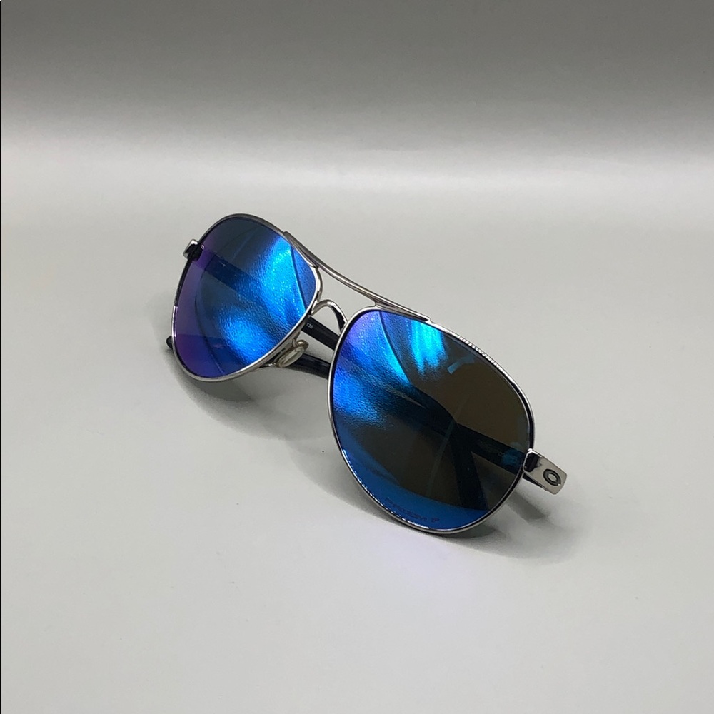 OAKLEY FEEDBACK AVIATOR POLISHED CHROME PRIZM SAPPHIRE POLARIZED LENSES OO4079 - Picture 4 of 9